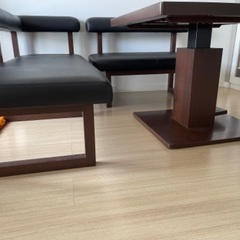 関家具　ダイニングテーブル&ソファ
