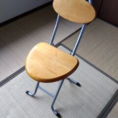 簡易椅子　椅子　折りたたみ椅子