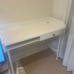 IKEA デスク　在宅勤務作業机　オフィス用家具 机