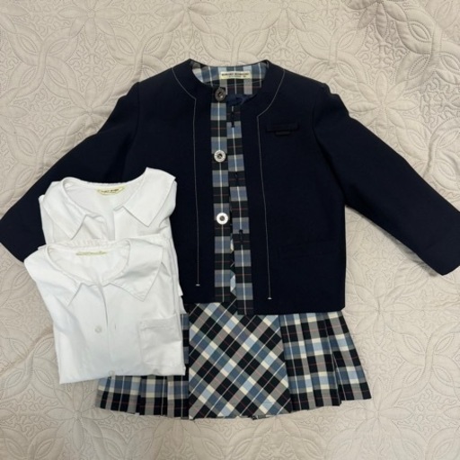幼稚園　制服