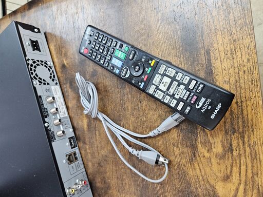 リサイクルショップどりーむ荒田店 No10695 SHARP AQUOSブルーレイ