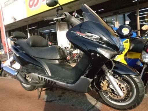 NO.4954　マジェスティ１２５　水冷４サイクルエンジン　フューエルインジェクション　ブラック　☆彡