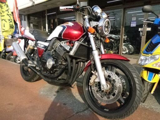 NO.4957　ＣＢ４００ＳＦ　水冷４サイクルＤＯＨＣ１６バルブ４気筒４００ｃｃ　スワローハンドル　タックロールシート　ＬＥＤライト　ＣＢＸカラー　☆彡
