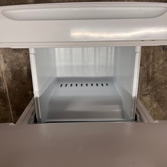 【値下げ！】YAMADA ノンフロン冷凍冷蔵庫　YRZ-F15G1