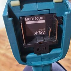 💓今日だけ18000円価格💓マキタ充電式草刈り機一式(刈り込み時間短い)お気に入り18に増えてありますが(笑)😼