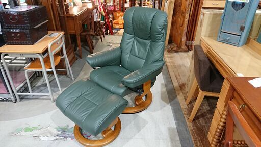 価格見直しました！EKORNES｜エコーネス｜Mayfair｜メイフェア｜オットマン付｜ストレスレスチェア