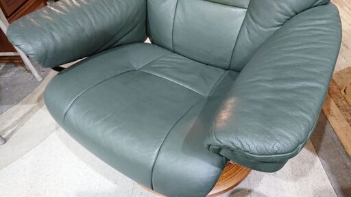 価格見直しました！EKORNES｜エコーネス｜Mayfair｜メイフェア｜オットマン付｜ストレスレスチェア