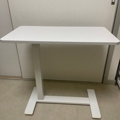 【美品・人気商品】IKEA 昇降式デスク 移動可　BOLLSID...