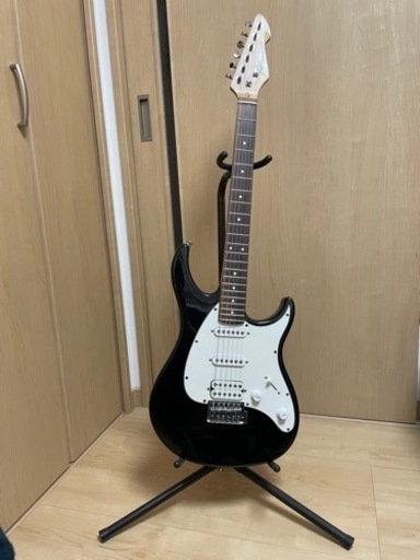 【引取先決まりました】エレキギター(ギタースタンド付き)