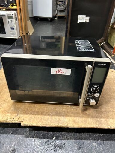 ☆中古￥5,500！KOIZUMI 電子レンジ 家電 2018年製 KRD-18E5/N型
