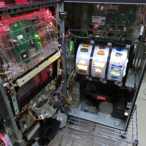 パチスロ実機 スカイガールズ ゼロふたたび コイン不要機付き スロット