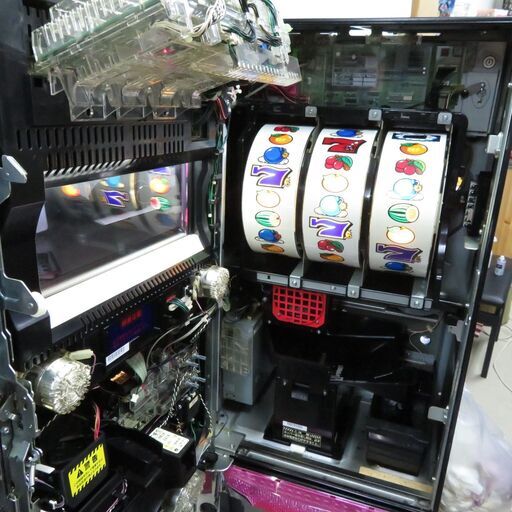 パチスロ実機 アクロス B-MAX コイン不要機付き スロット機|江別市の