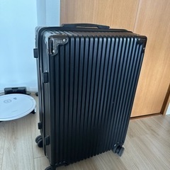 美品　ほぼ新品のスーツケース 約65L  一回しか使ってない　西大島