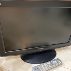 Panasonic テレビ　2010年製　リモコン付き　22型