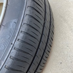 キューブ　夏タイヤ4本セット　ナット付き　　　175/65 R15