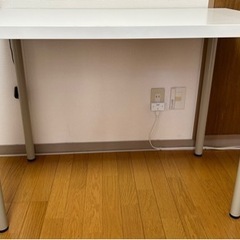 テーブル　IKEA(組立済み)