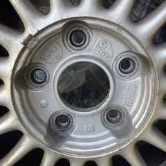 【大垣市】185/65/R15 5穴 4本 車のパーツ タイヤ、ホイール