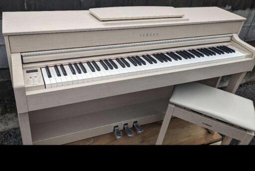岡山〜兵庫〜京都〜大阪まで配達無料\n⑯激可愛い人気の YAMAHA 電子ピアノ CLP-635WA 20年購入エリア限定配達\n\nジモティーが一番安い！