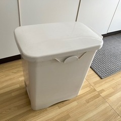 20L ゴミ箱 ペダル式