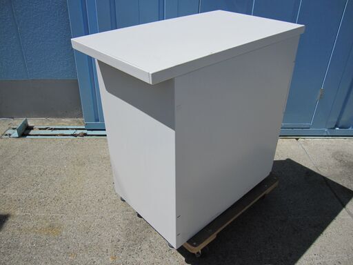 3段脇机 ホワイト コクヨ製 鍵無し・作成可能1100円/本