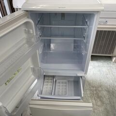 2019年製　シャープ137L　冷蔵庫
