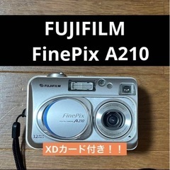 FIJIFILMカメラFine Pix A210/ストラップ、X...