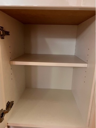 美品】食器棚 ホワイト 美品】鏡面ホワイト 食器棚・レンジ台 大川家具