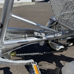 自転車 ブリヂストン大人用三輪車