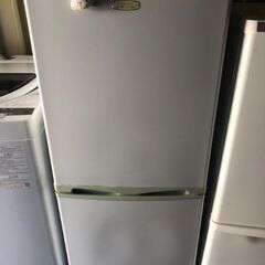 Elabitaxエラヴィタックス　冷蔵庫143L　2011年製　...