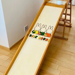 木製ロング滑り台