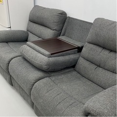 【美品‼️】定価114,900円♪ ニトリ 202cm幅3人掛け電動リクライニングソファ 布製グレー♪