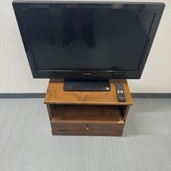 取引中テレビ台