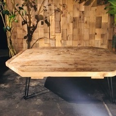 杉足場板古材のアンティークテーブル
