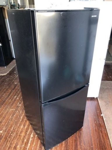 福岡市内配送設置無料　2020年式　アイリスオーヤマ IRIS OHYAMA IRSD-14A-B [冷蔵庫 142L ブラック]