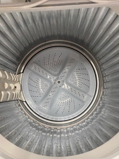 北九州市内配送無料 保証付き SHARP(シャープ)の5.5kg縦型洗濯乾燥機  