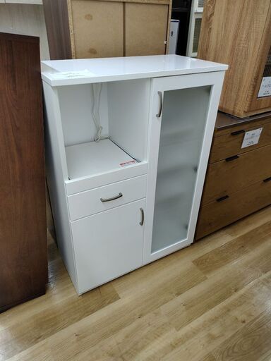 ニトリ　キッチンカウンター　2枚扉　コパンホワイト385