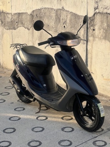 大人気セール‼️実走行8000キロ台安心のバッテリー新品✨️前後タイヤ新品✨️嬉しいオイル満タン補充済み2サイクルでオイル交換不要⭕️パワフルな走りAF27 スーパーディオ✴