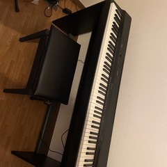 【値下げ3】電子ピアノ　Casio Privia