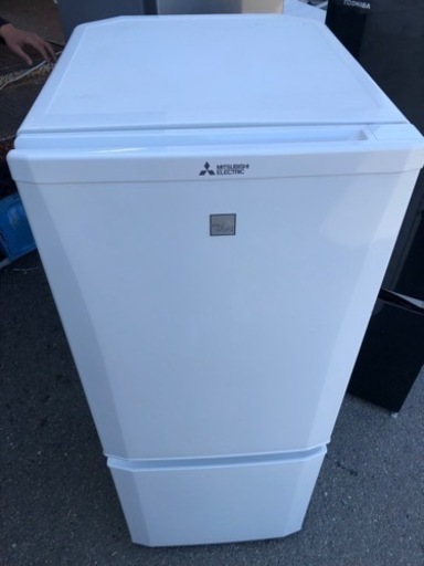 福岡市内配送設置無料　三菱 【右開き】146L 2ドアノンフロン冷蔵庫 keyword キーワードホワイト MR-P15EC-KW