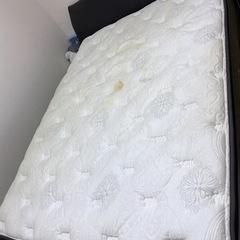 シーリーダブルベッド