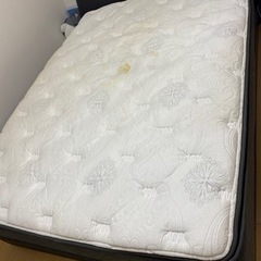 シーリーダブルベッド