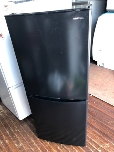 福岡市内配送設置無料　2020年式　アイリスオーヤマ IRIS OHYAMA IRSD-14A-B [冷蔵庫 142L ブラック]