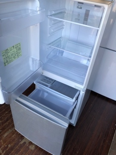 福岡市内配送無料　SHARP/シャープ/冷凍冷蔵庫/SJ-14E4-KW/137L/冷凍46L/冷蔵91L/つけかえどっちもドア/ 福岡市内配送無料 SHARP/シャープ/冷凍冷蔵庫/SJ-14E4-KW/137L/冷凍46L