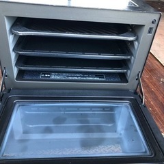 福岡市内配送無料　パナソニック 3つ星 ビストロ スチームオーブンレンジ 30L シャンパンブラック NE-BS900-NK