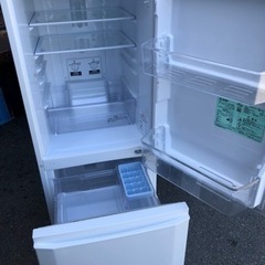 福岡市内配送設置無料　三菱 【右開き】146L 2ドアノンフロン冷蔵庫 keyword キーワードホワイト MR-P15EC-KW