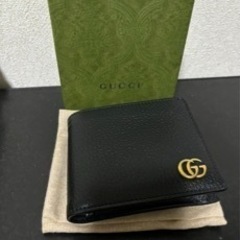 GUCCI2つ折り財布