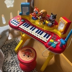 おもちゃ アンパンマン　ピアノ