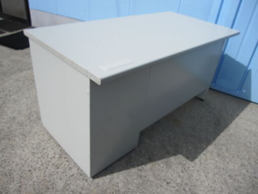 事務机 片袖デスク W1200 ニューグレー ナイキ製 鍵無し・作成可能880円/