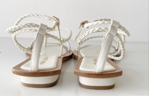 カルトガイア★定価3万円　CULT GAIA Juno Leather Sandal