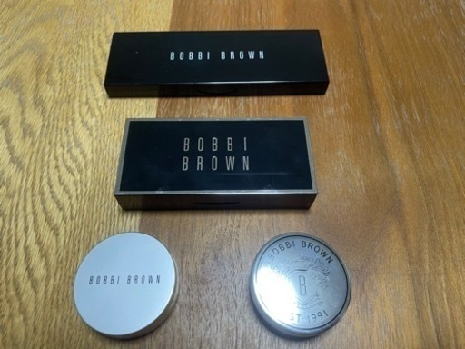 ♪ BOBBI BROWN ♪ アイシャドウ\u0026グロス\u0026リップバウム 4点